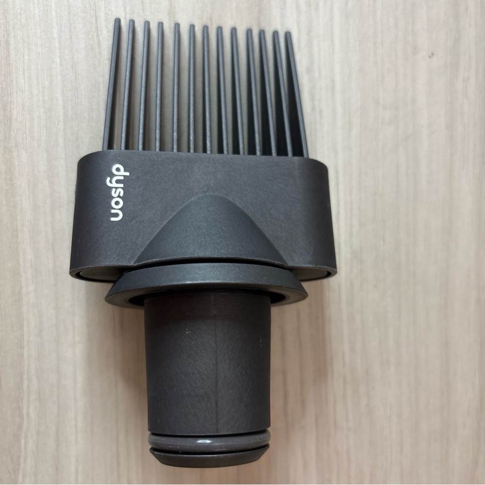 Dyson Hair Dryer Wide Tooth Comb Attachment in Black